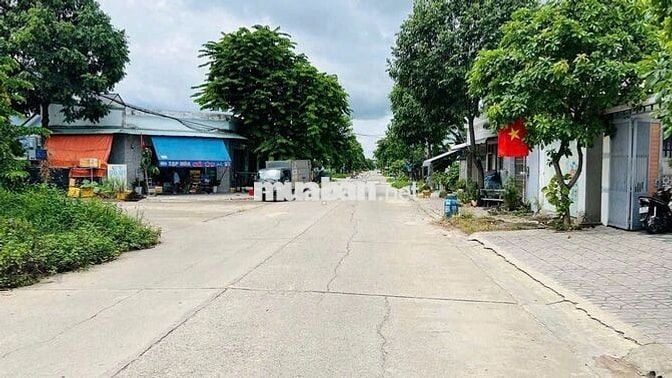 BÁN LỖ LÔ ĐẤT THỔ CƯ 200M2 Giá 1ty350tr TẠI TÂN AN HỘI CỦ CHI Chốt