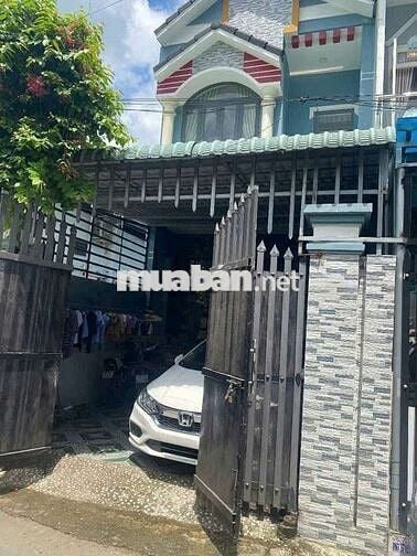 Nhà mặt tiền Kinh doanh bun bán được