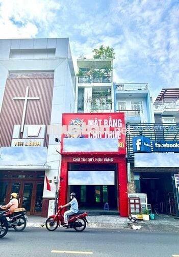 Cho thuê nhà mặt tiền Lạc Long Quân, P.10, Q.TB