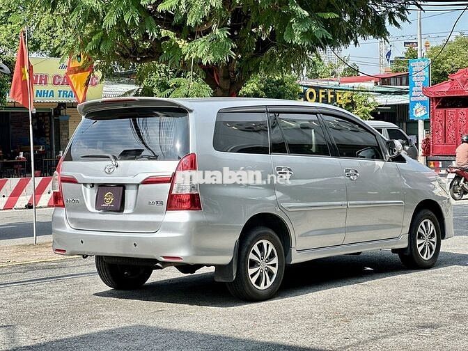 Toyota Innova 2015 G