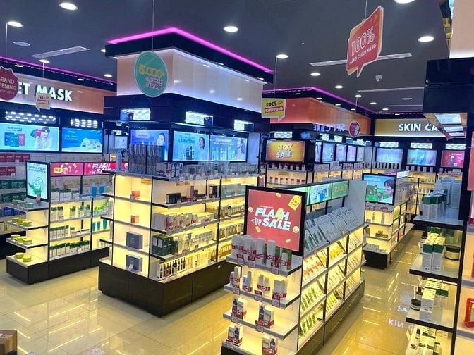 TUYỂN GẤP NHÂN VIÊN PHỤ KHO,GIÚP VIỆC,BÁN HÀNG(ƯU TIÊN NGƯỜI LỚN TUỔI)