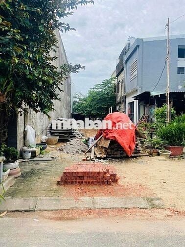CẦN BÁN GẤP !!! lô đất siêu đẹp Tùng Lâm 5 - Hòa Xuân