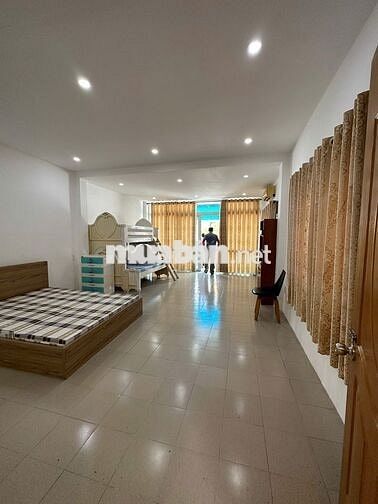 Nhà Nguyễn Đình Chính 4.8x16 Trệt.3L Trống suốt.4wcsàn trống rộng