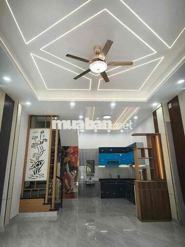 Nhà Đẹp 3 Tầng — Gần Bờ Bao Tân Thắng Aeon 26/3 (5.2m x 10m)