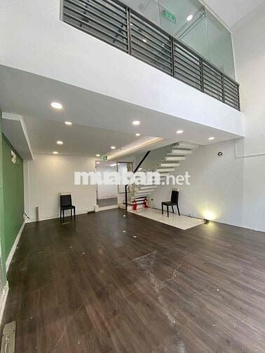 🏡 CHO THUÊ NHÀ MẶT TIỀN – NGUYỄN ĐÌNH CHÍNH, P.11, PHÚ NHUẬN