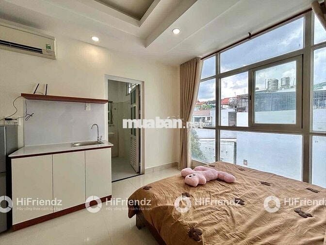 CHO THUÊ PHÒNG FULL NỘI THẤT, MỚI 100% THANG MÁY NGAY KHU SÂN BAY