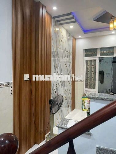 Nhà sổ hồng chung đất thổ cư giấy phép xây dựng số nhà quận