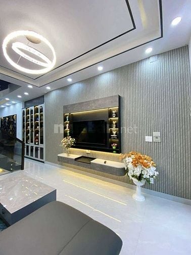 Bán gấp trong tháng nhà Chuyên Dùng Chính Q7, 62m2 (4m*15,5m),Sổ riêng