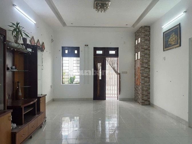 Bán nhà -DT82m2-2PN-ÔTô -Nguyễn Phong Sắc-VĨNH HOÀ-Nha Trang - 3ty650t