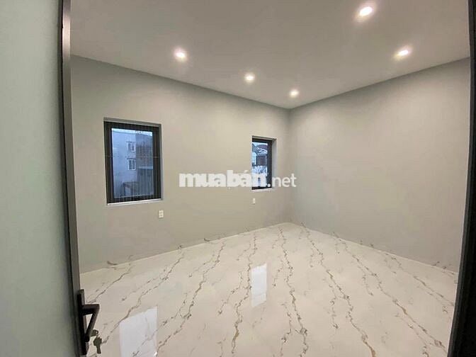 Bán nhà gác lửng gần trạm thu phí, sổ hồng riêng full thổ cư