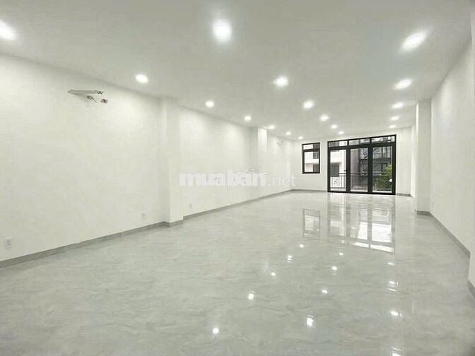 MẶT TIỀN LÊ THÁNH TÔN, ĐƯỜNG VIP TRUNG TÂM SÀI GÒN