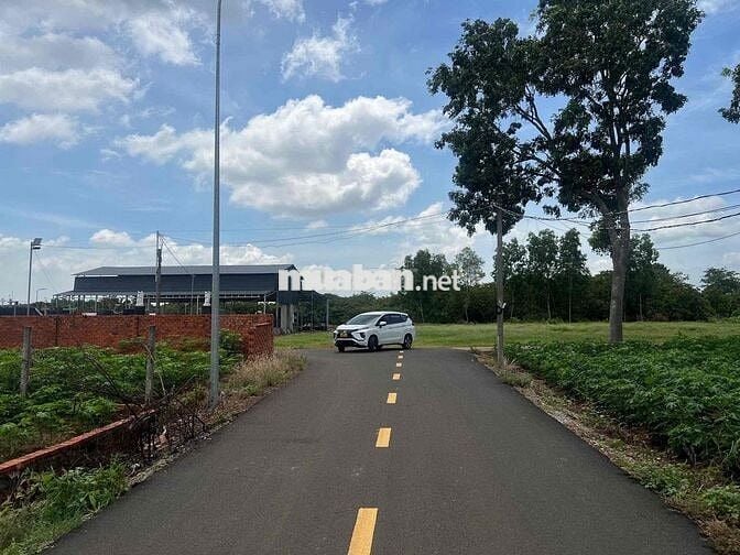 Ngân hàng thanh lý lô đất ngang 10m- 100m2 thổ cư- đường ô tô 6m