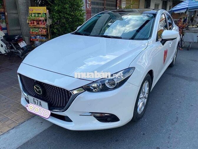 Mazda 3 2018 1.5 AT Sedan