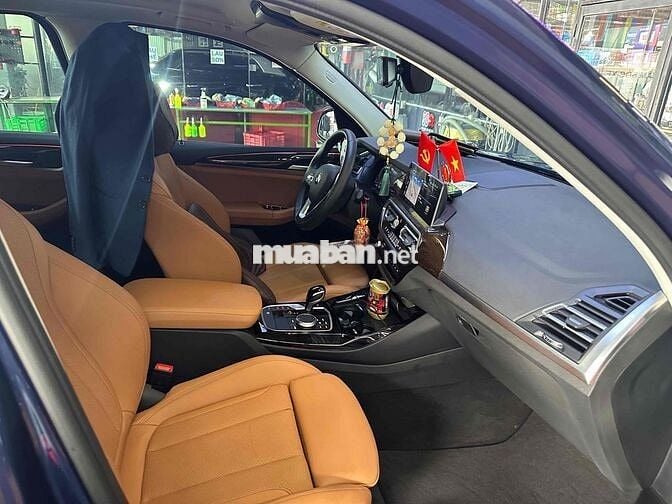 BMW X3 2024 sDrive20i - 7000 km
