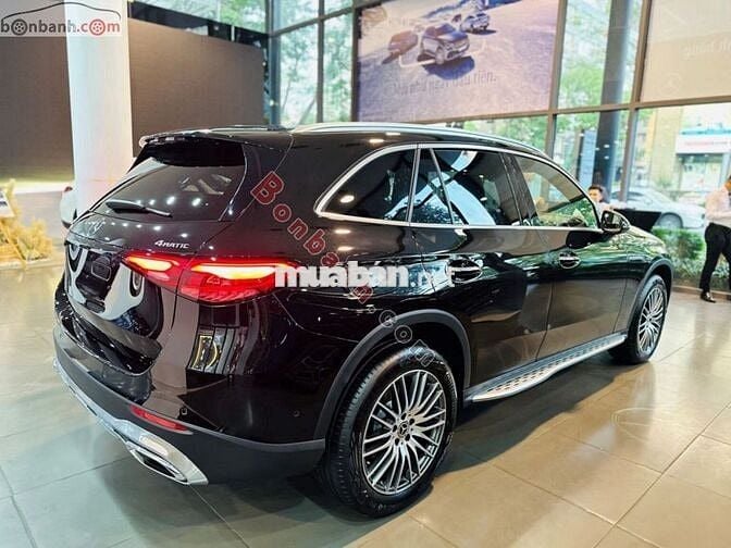 Mercedes Benz GLC200 4Matic 2025 - 2 Tỷ 99 Triệu