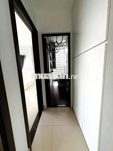 cho thuê căn hộ 3 phòng ngủ full nội thất tại the Navita Tam Bình