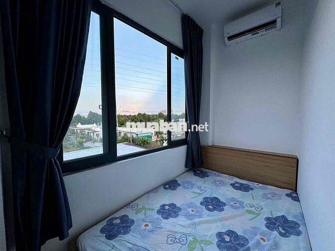 CHO THUÊ STUDIO BAN CÔNG - CỬA SỔ LỚN NGAY COOPMART NHIÊU LỘC GIÁ RẺ