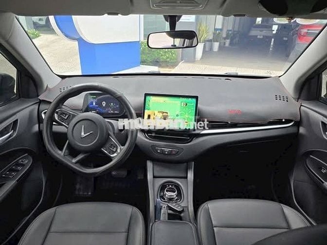 VinFast VF5 2023  - 8000 km