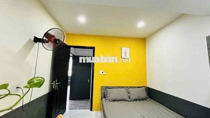 CHO THUÊ CĂN HỘ 2 PHÒNG NGỦ FULL NỘI THẤT CỬA SỔ TRỜI NGAY THỐNG NHẤT