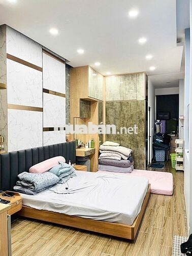 BÁN GẤP NHÀ SAU LƯNG ĐH HUTECH, HẺM RỘNG THÊNH THANG, 54m2, chỉ 6.66T.