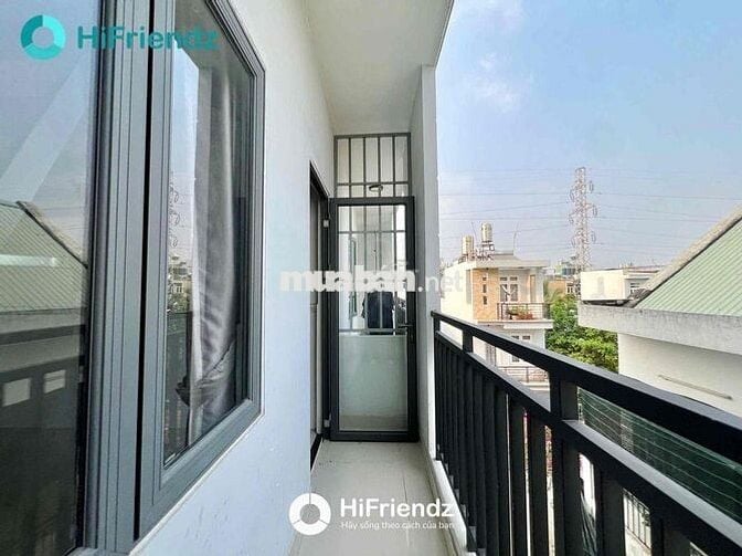 TRỐNG LẠI 1 PHÒNG *** VỪA BAN CÔNG VỪA CỬA SỔ TRỜI NGAY HUIT