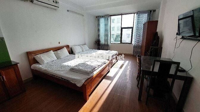 Bán Khách Sạn, Thủ Nhập Trên 50tr/tháng, 4m x 16, 4  Tầng, Nhỉn 10 tỏi