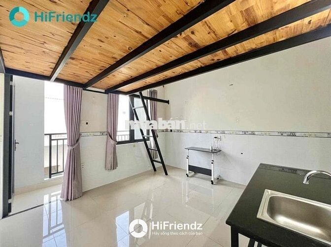 TRỐNG LẠI 1 PHÒNG *** VỪA BAN CÔNG VỪA CỬA SỔ TRỜI NGAY HUIT