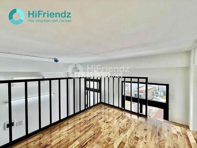 Cho thuê căn hộ có gác có ban công riêng mới xây ngay CV Làng Hoa GV