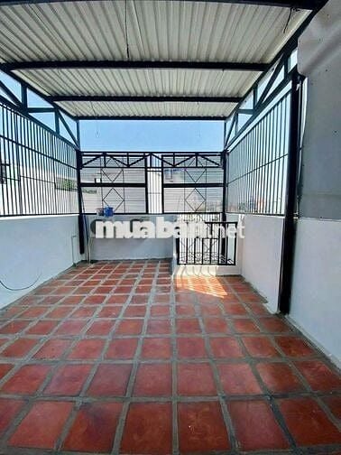4x17m Sân để xe✅️Nhà thuê 4PN Sân thượng✅️ Hẻm xe hơi Nguyễn Văn Khối