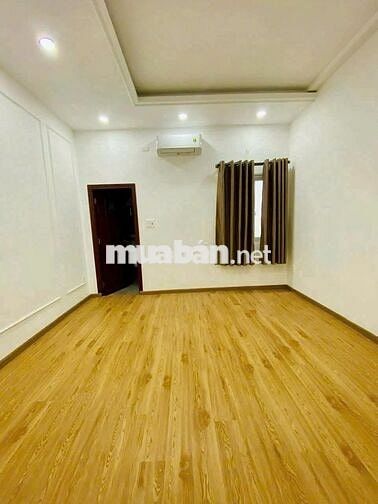 4x17m Sân để xe✅️Nhà thuê 4PN Sân thượng✅️ Hẻm xe hơi Nguyễn Văn Khối