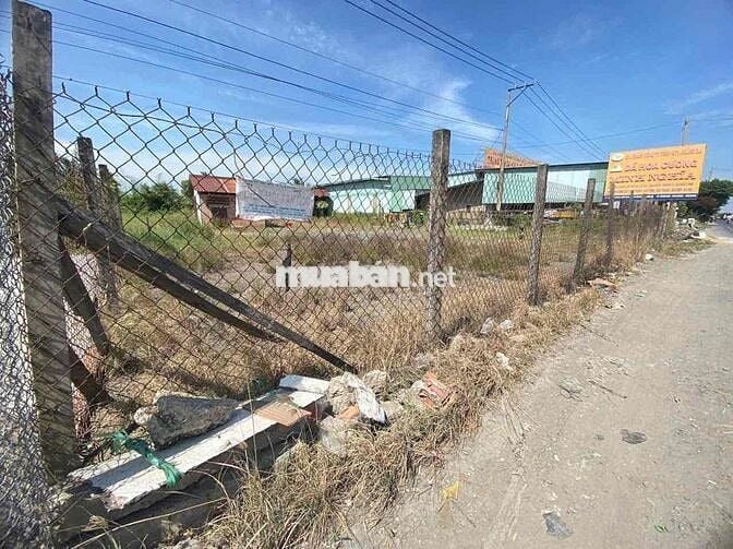 TẶNG XE VF3 - BÁN ĐẤT LONG AN MẶT TIỀN QL1A NGAY TRUNG TÂM HÀNH CHÍNH