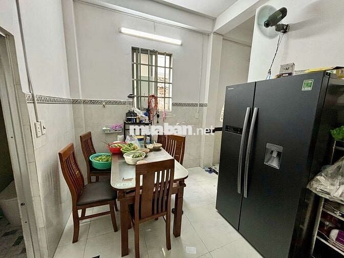 🚘🚘 HẺM XE HƠI NGỦ TRONG NHÀ - DT: 64 M2-
GIÁ 5.5 TỶ.🚘🚘 ,