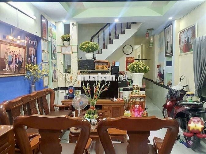🚘🚘 HẺM XE HƠI NGỦ TRONG NHÀ - DT: 64 M2-
GIÁ 5.5 TỶ.🚘🚘 ,