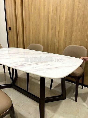 cho thuê nhà nguyên căn 1 trệt 2 lầu nội thất cao cấp p.Linh Đông