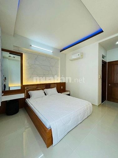 Bán gấp nhà riêng đường Thép Mới, P12, Tân Bình. Chỉ 3,25tỷ. 65m2