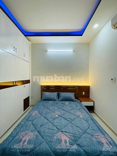 Bán gấp nhà riêng đường Thép Mới, P12, Tân Bình. Chỉ 3,25tỷ. 65m2