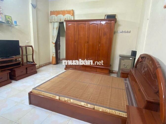 BÁN NHÀ ĐƯỜNG TRIỀU KHÚC. LÔ GÓC. KINH DOANH. 5 TẦNG. 4.95 TỶ.