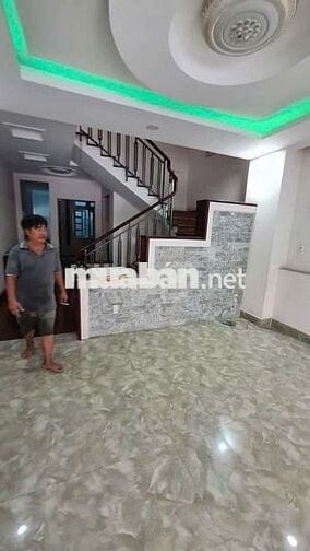 Cần cho thuê nhà P. ĐHT Q12 .DT 4,5x20 .1 trệt 1hâm 4lâu 6PN 6WS