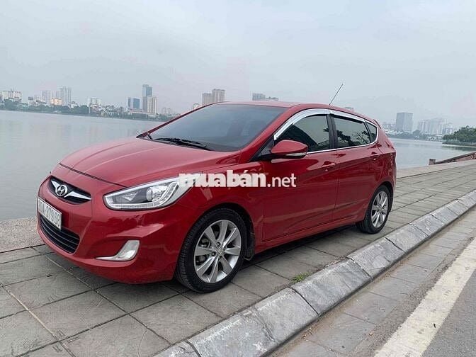 Hyundai Accent 2014 1.4 AT Hatchback nhập khẩu
