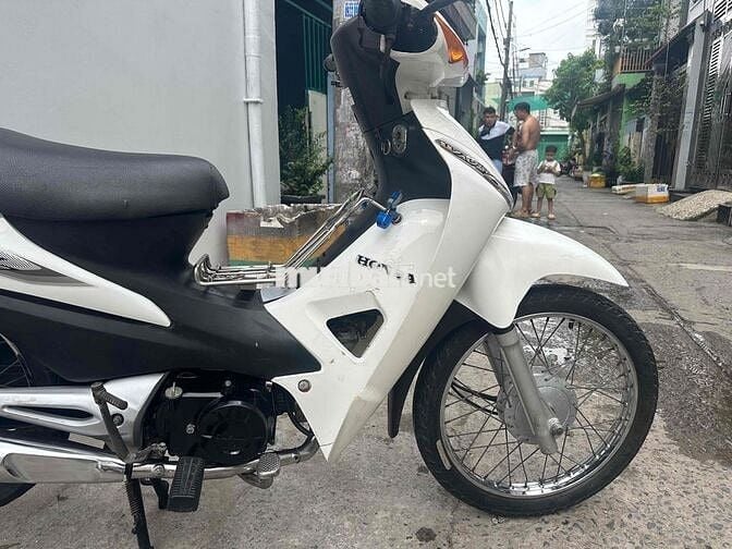 Wave A 50cc màu trắng đời 2019