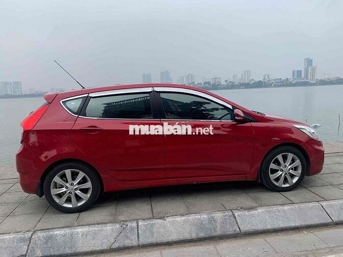 Hyundai Accent 2014 1.4 AT Hatchback nhập khẩu