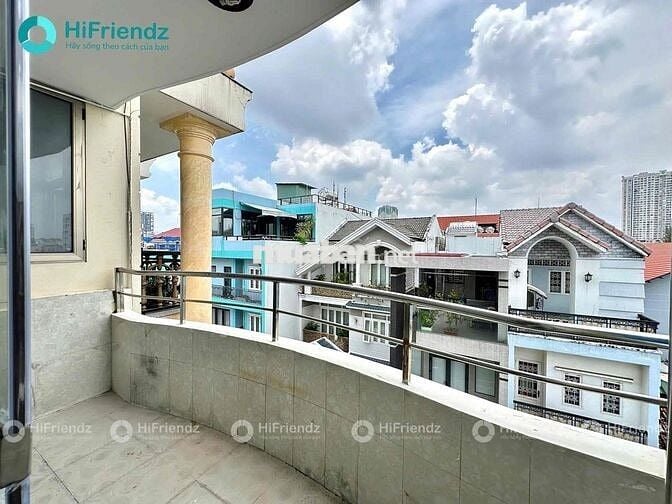 Căn hộ mini 2 Phòng ngủ lớn có ban công gần cầu Chà Và Quận 5