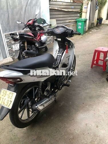 Bán 2 xe trong hinh. 21,5tr . 2 xe