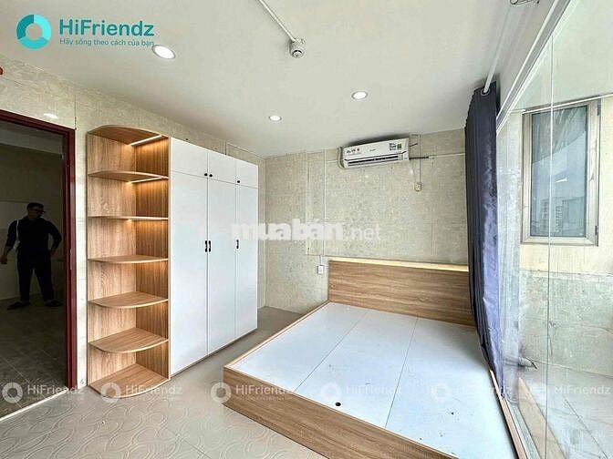 Căn hộ mini 2 Phòng ngủ lớn có ban công gần cầu Chà Và Quận 5