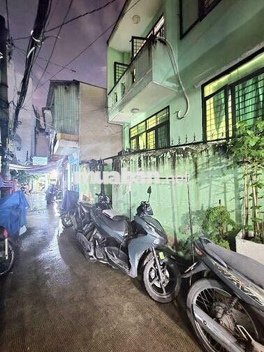 Bán nhà Bình Thạnh gần  Bà Chiểu – 2 tầng, 3PN, nở hậu 6,9 chỉ 5,5 tỷ