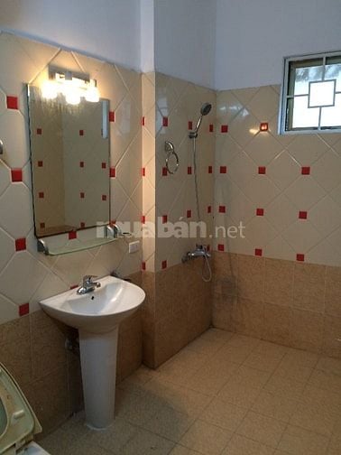 Nhà m. đường Ngô Văn Sở, Sầm Sơn, T.Hoá. 2,5t. DT: 70m2, 3 ngủ. 2.4 tỷ