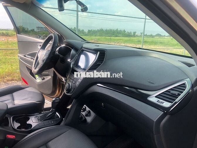 Hyundai Santa Fe 2015 2.2L 4WD - 41000 km
