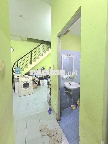 Bán nhà Bình Thạnh gần  Bà Chiểu – 2 tầng, 3PN, nở hậu 6,9 chỉ 5,5 tỷ