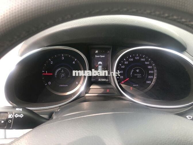 Hyundai Santa Fe 2015 2.2L 4WD - 41000 km