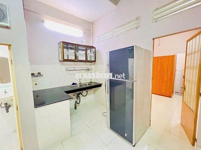 BÌNH THẠNH NHÀ SẠCH FULL NỘI THẤT (4x18) HẺM XE TẢI